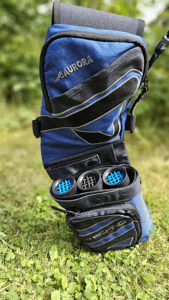 Aurora Techno Field 2.0 – Feldköcher mit lautlosem Silent Guard Einsatz (blau, RH)